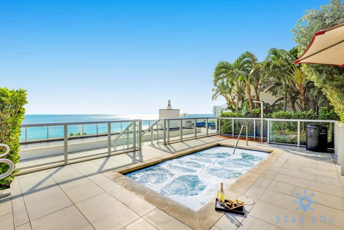 Tropical Oasis - Rooftop Pool- Near Beach - Gym Hollywood Eksteriør bilde