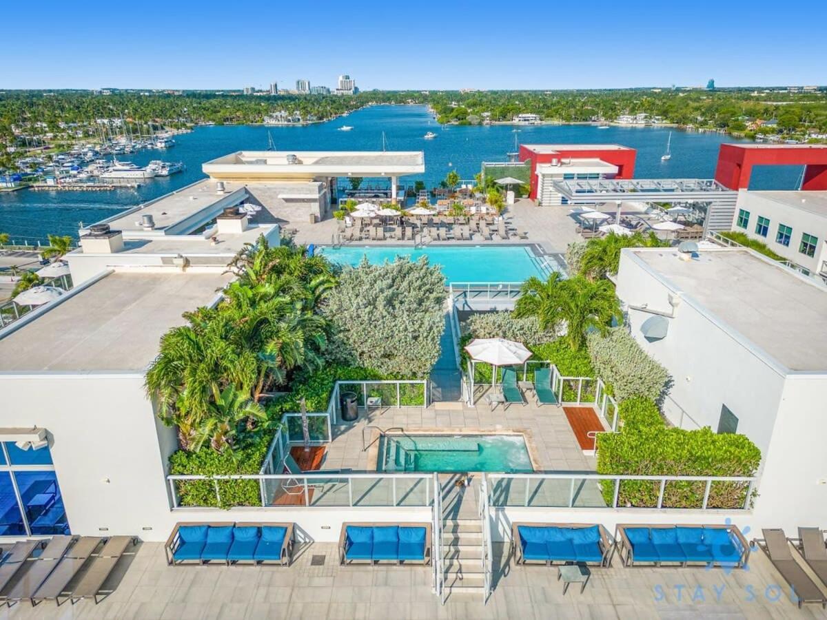 Tropical Oasis - Rooftop Pool- Near Beach - Gym Hollywood Eksteriør bilde