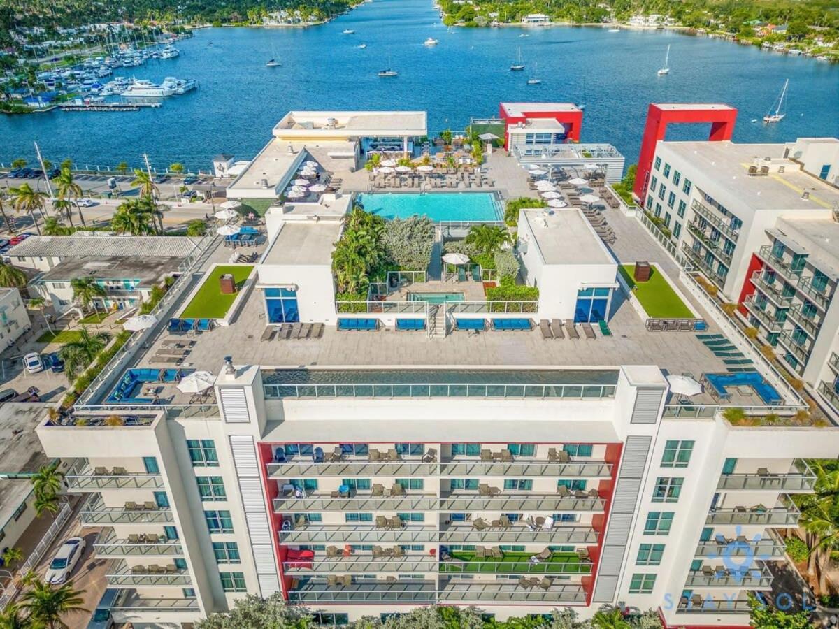 Tropical Oasis - Rooftop Pool- Near Beach - Gym Hollywood Eksteriør bilde