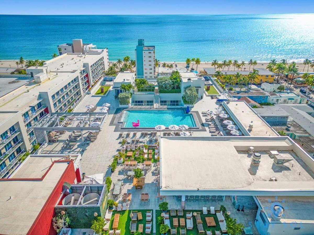 Tropical Oasis - Rooftop Pool- Near Beach - Gym Hollywood Eksteriør bilde