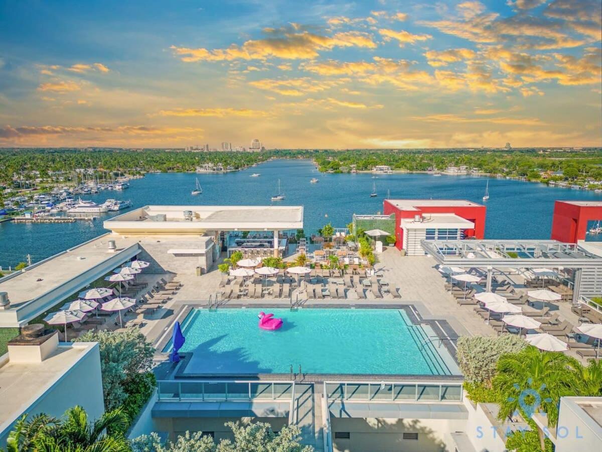Tropical Oasis - Rooftop Pool- Near Beach - Gym Hollywood Eksteriør bilde