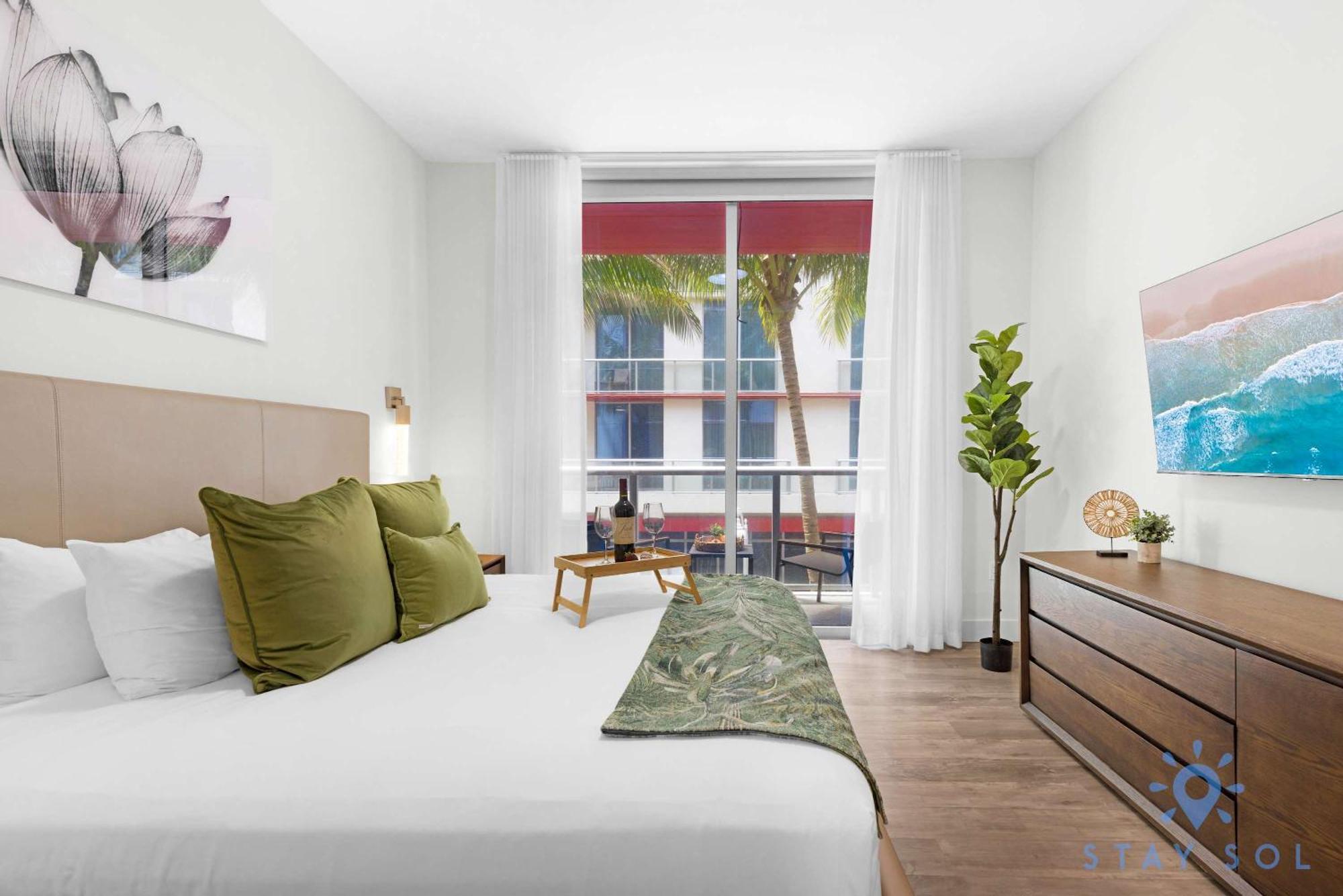 Tropical Oasis - Rooftop Pool- Near Beach - Gym Hollywood Eksteriør bilde